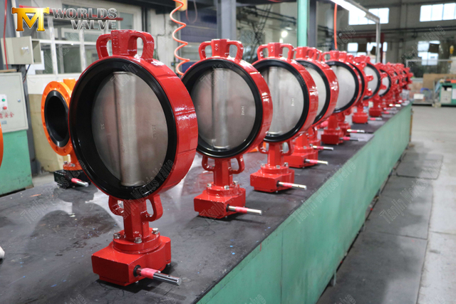 مصنعي صمامات الفراشة - نوع رقاقة صمام فراشة المقعد الخلفي الناعم مع مشغل التروس