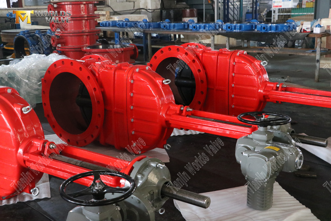 صمام بوابة جذعي مرتفع ذو حواف مع مقعد EPDM ومشغل علبة التروس (1)