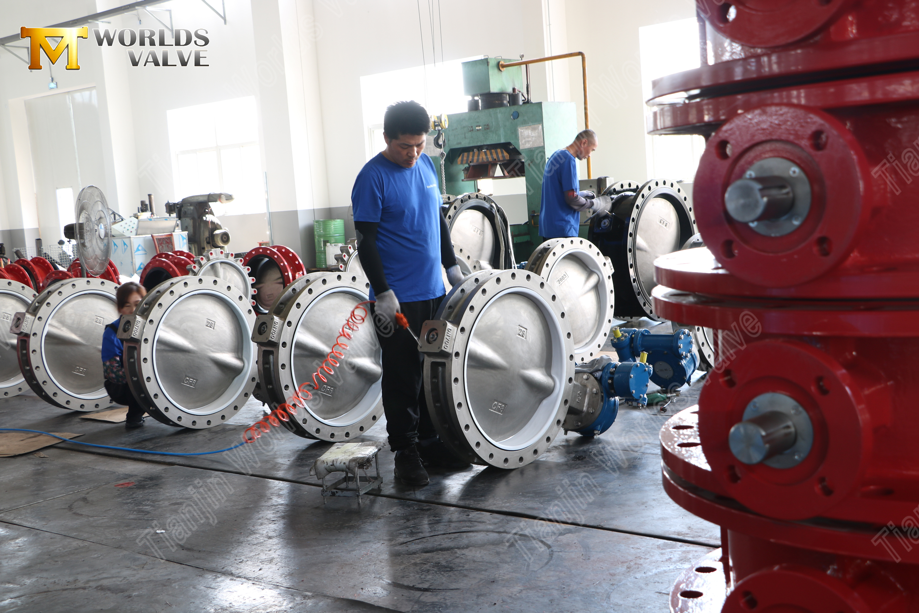 U- نوع فراشة صمام PTFE مقعد CF8 الجسم DN50-DN1200 (9).jpg
